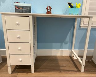 Modern White Desk with 4 Drawers - Excellent Condition