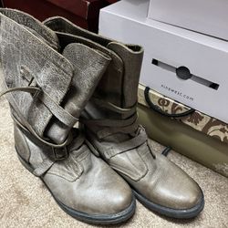 Steve Madden Boots 