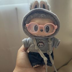 Labubu/doll Outfit