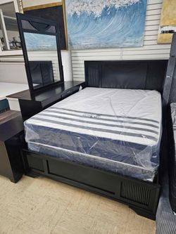 🔥 Brand New Black Solid Wood King & Queen Size Bedroom Set, Bed frame, Dresser, Mirror & Nightstand - Opt Mattress | Pay After Delivery 🚚