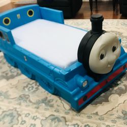 Step 2 Thomas Train bed