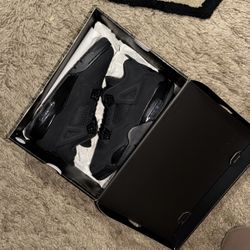Jordan 4 Retro Black Cat Size 10.5 Men New 