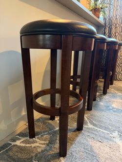 Set of 4 Backless Swivel Bar Stools