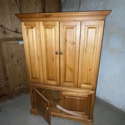 Wood Closet/Cabinet 