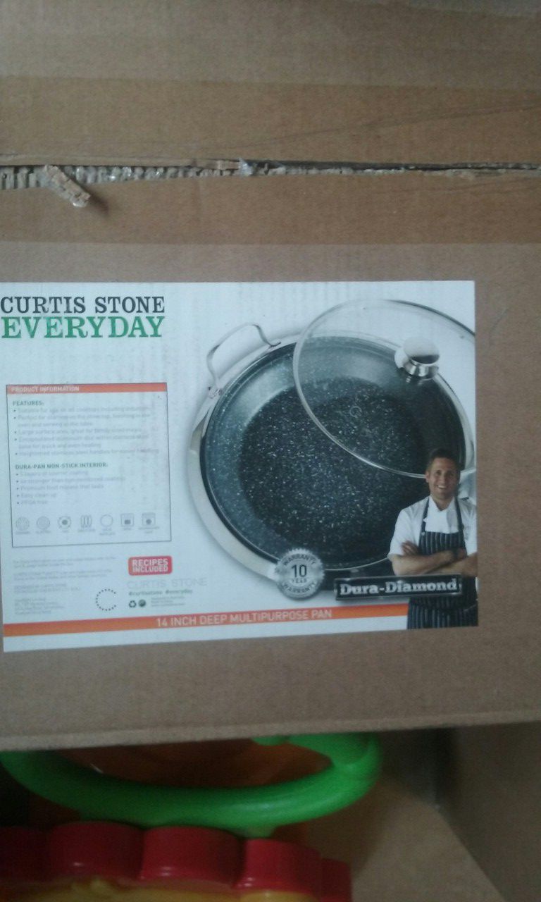 Curtis Stone Multipurpose Pan with Lid 