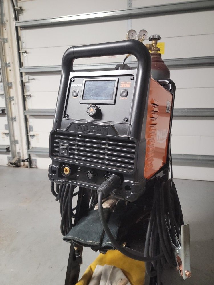 Vulcan Protig 205 Welder Ac/Dc Tig Welder