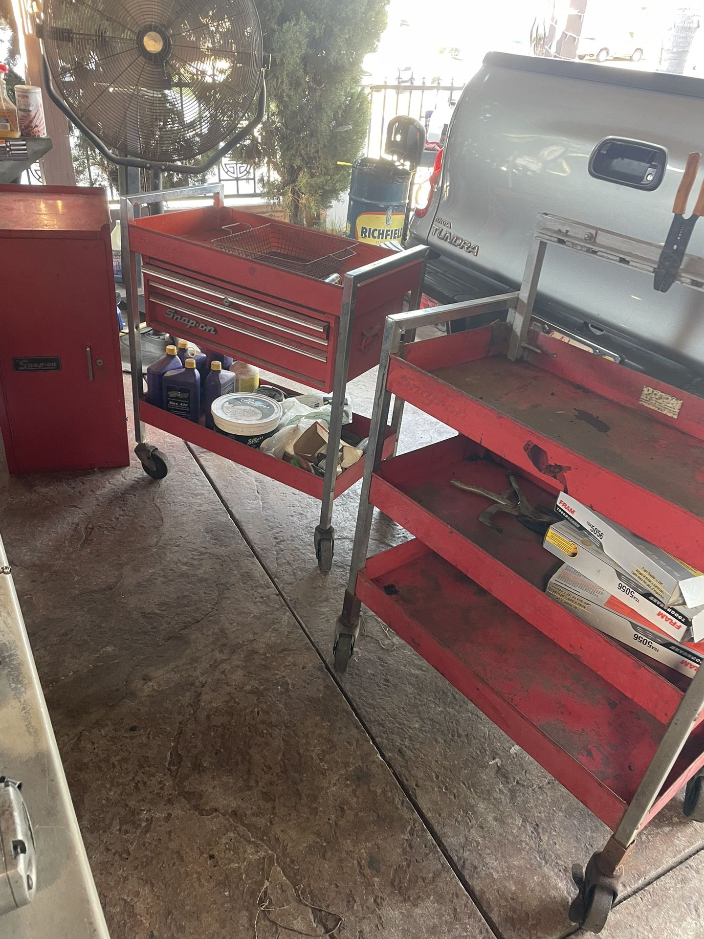 SNAP ON CART / TOOL BOX / TOOLS