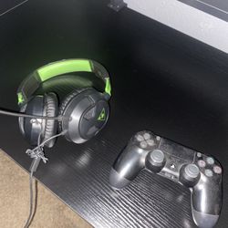 ps4 controller and headset 
