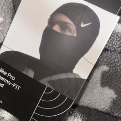 Nike Pro Ski