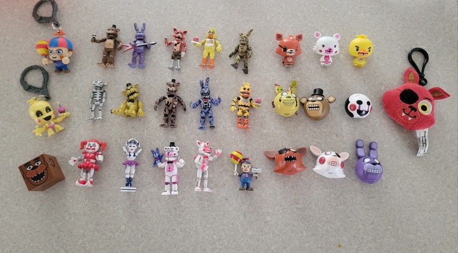 Five Nights At Freddy's Mini Action Figures Fnaf Lot