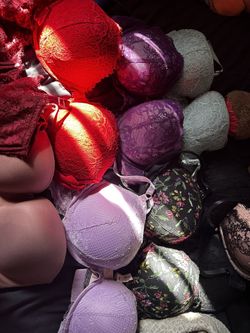 Victoria Secret Push Up Bra