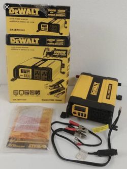 DEWALT 1000 watt POWER INVERTER FOR SALE