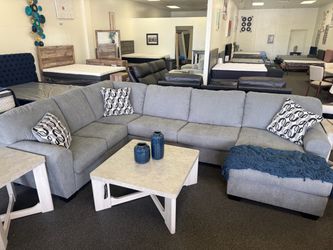 Gray Fabric Sectional Sofa with Chaise