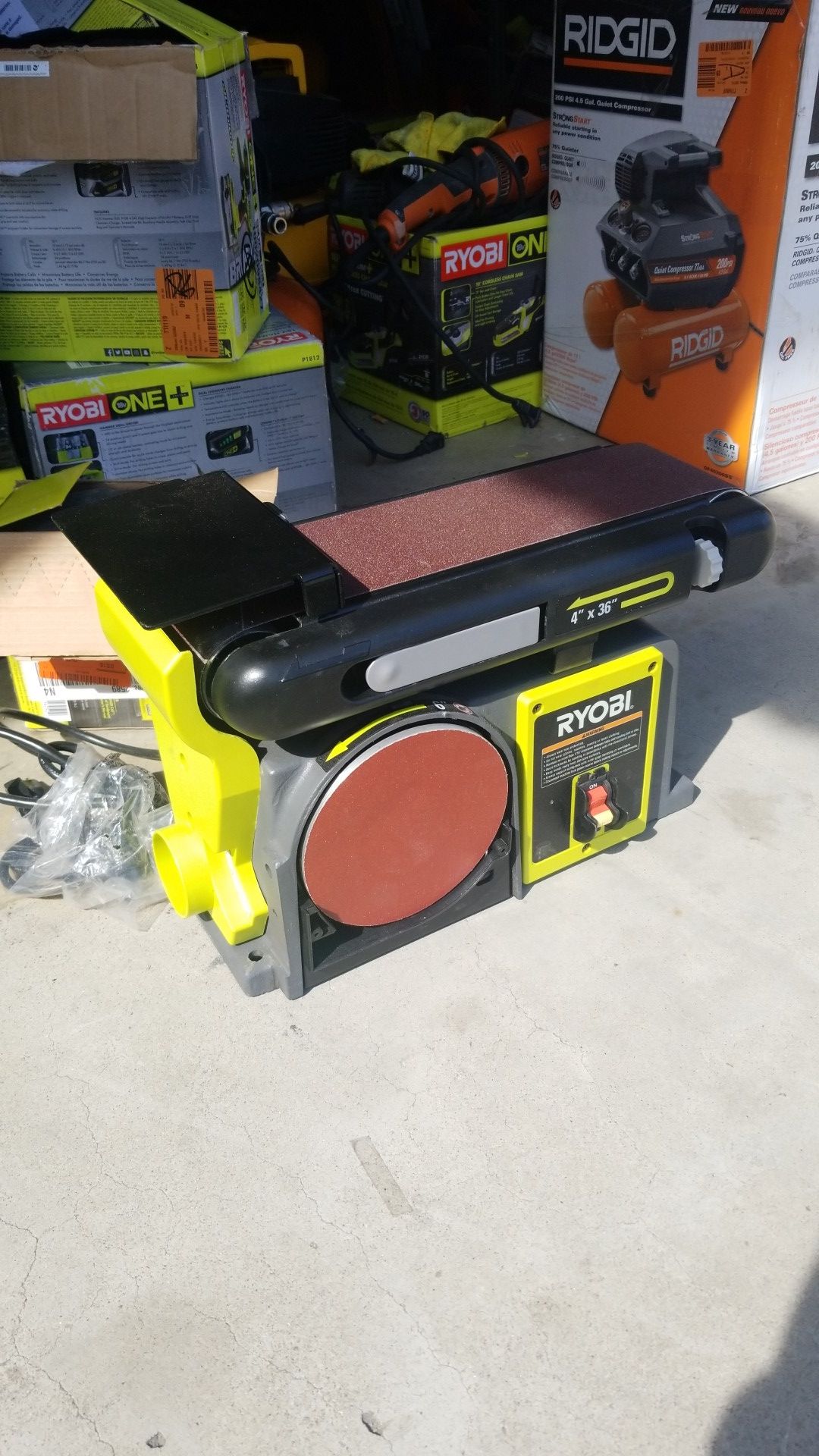 RYOBI 4 in x 36 in. Belt and 6 in. Disc Sander for Sale in Garden Grove, CA OfferUp