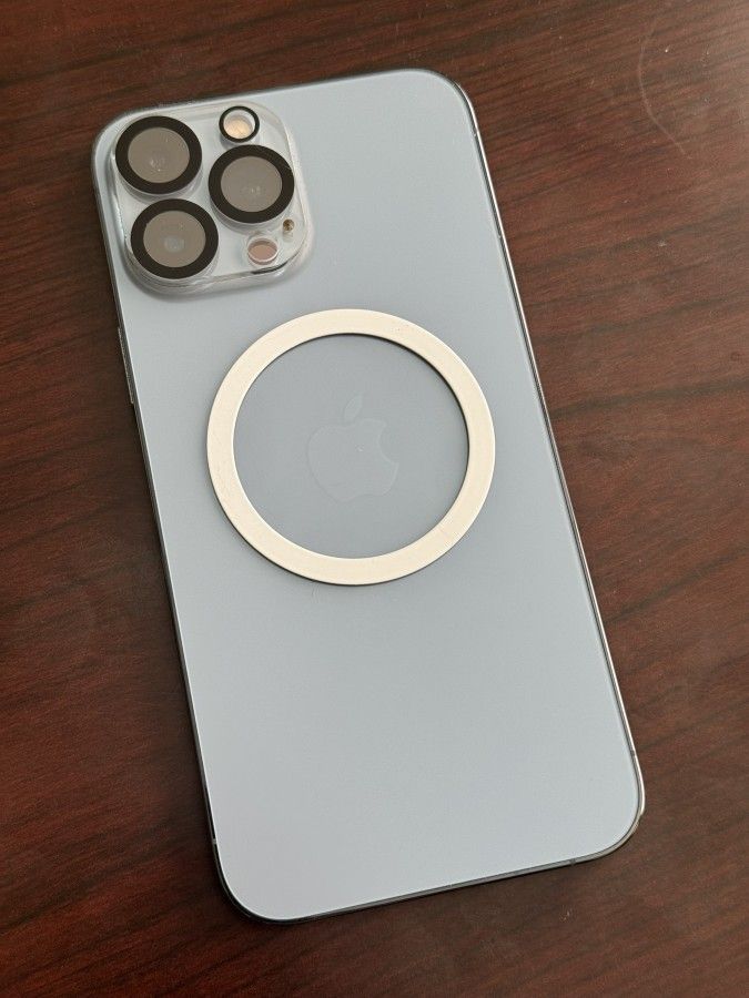 iPhone 13 Pro Max  , Factory Unlocked,  Excellent Condition Like New 