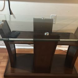 Coffee Table And Side Table 