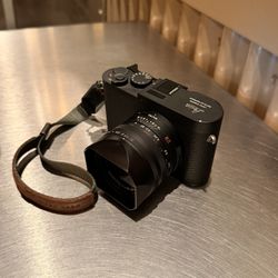 Leica Q-P