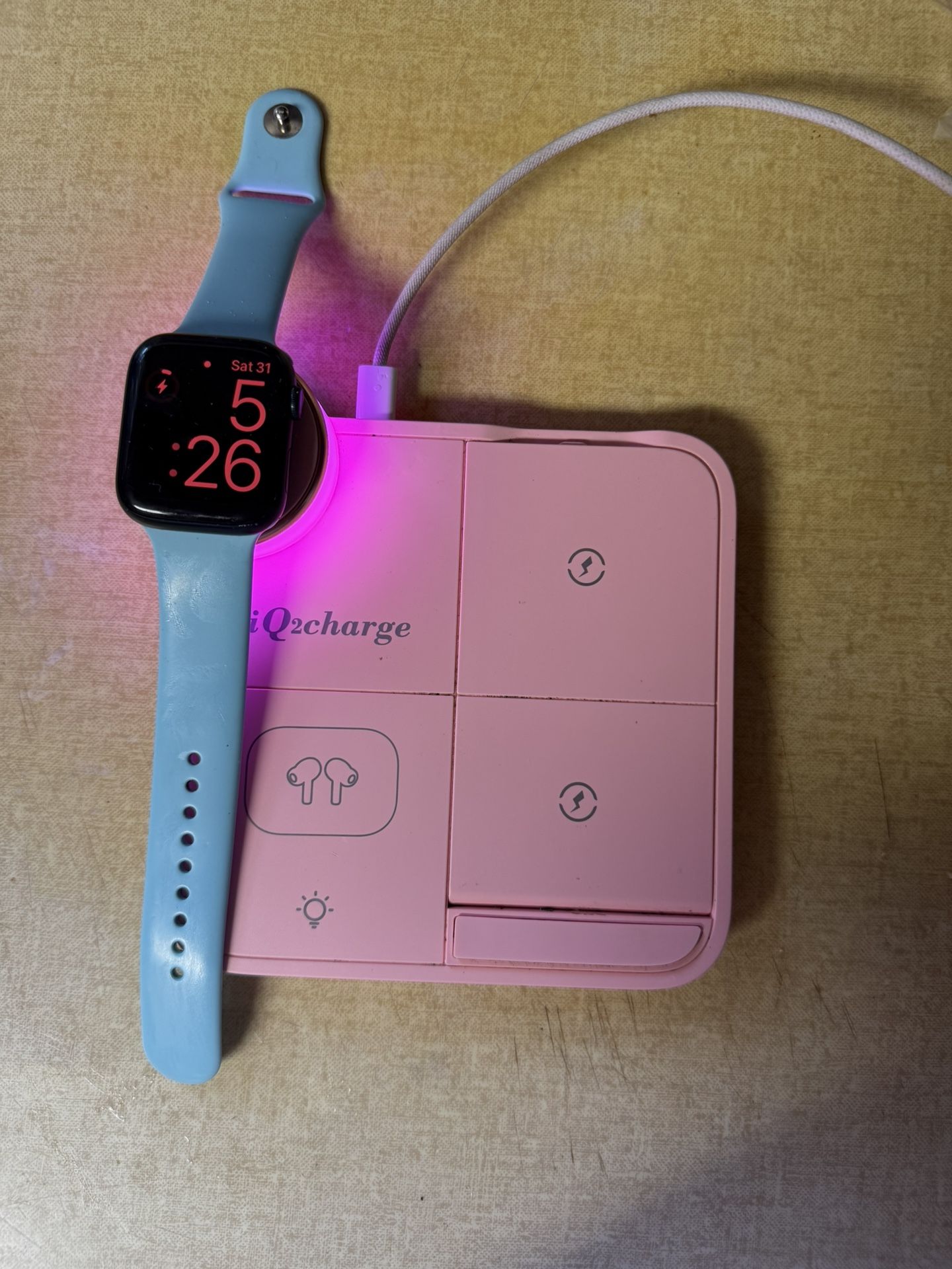 Apple watch series 8