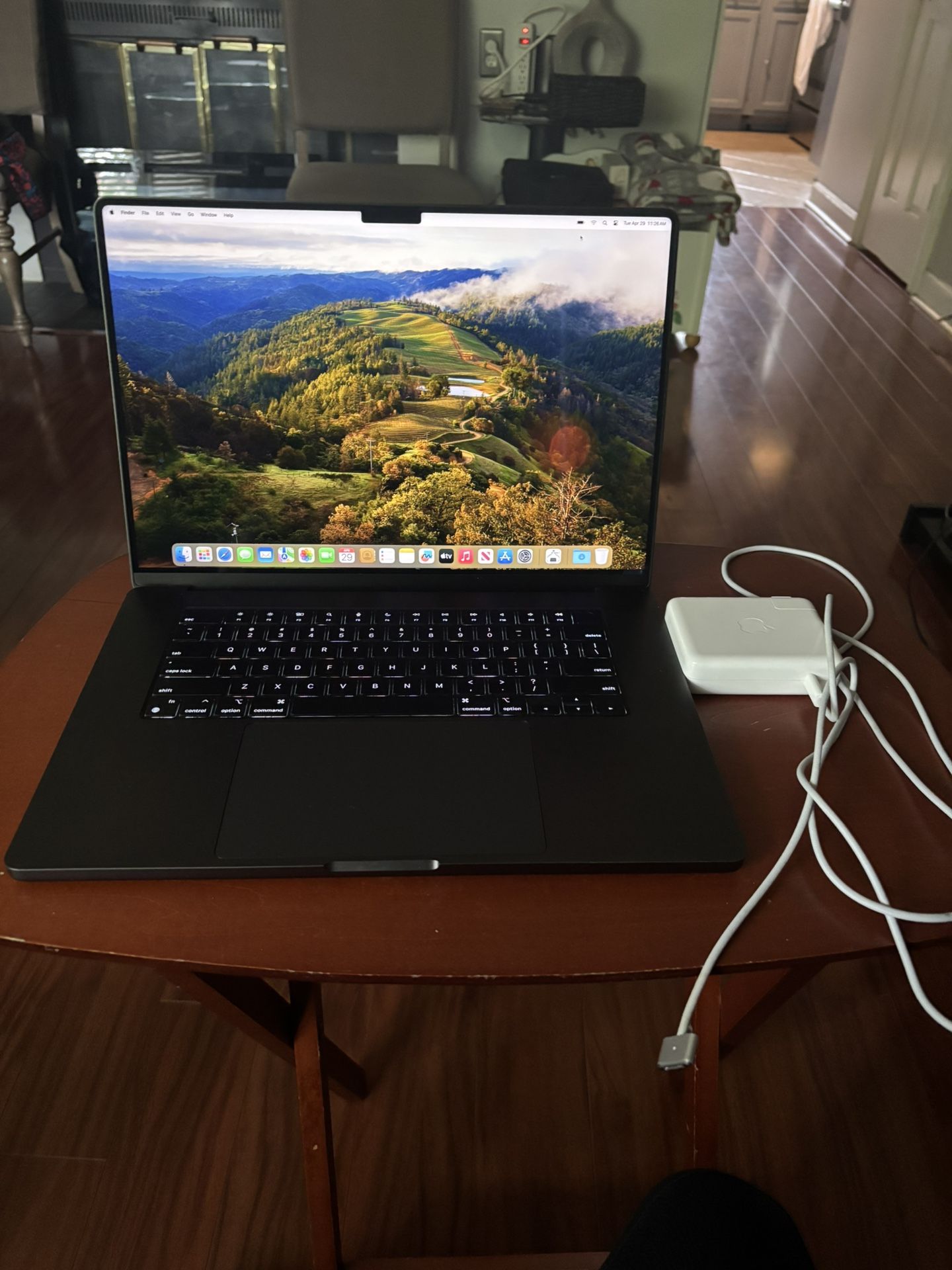 2023 Apple MacBook Pro M3 12 Core 18GB 512GB 37 Counts Charger Music & Video Software AppleCare 2027