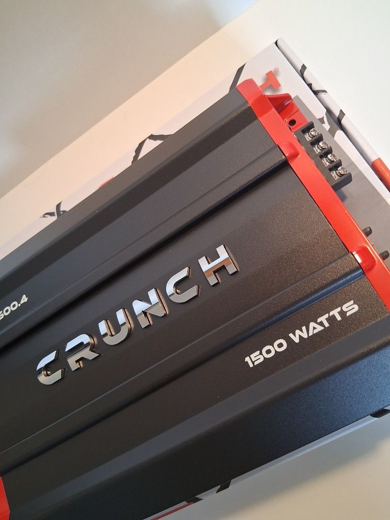 CRUNCH 1500 WATTS 4 CHANNEL BUILT-IN CROSSOVER CAR AMPLIFIER ( BRAND NEW PRICE IS LOWEST INSTALL NOT AVAILABLE )