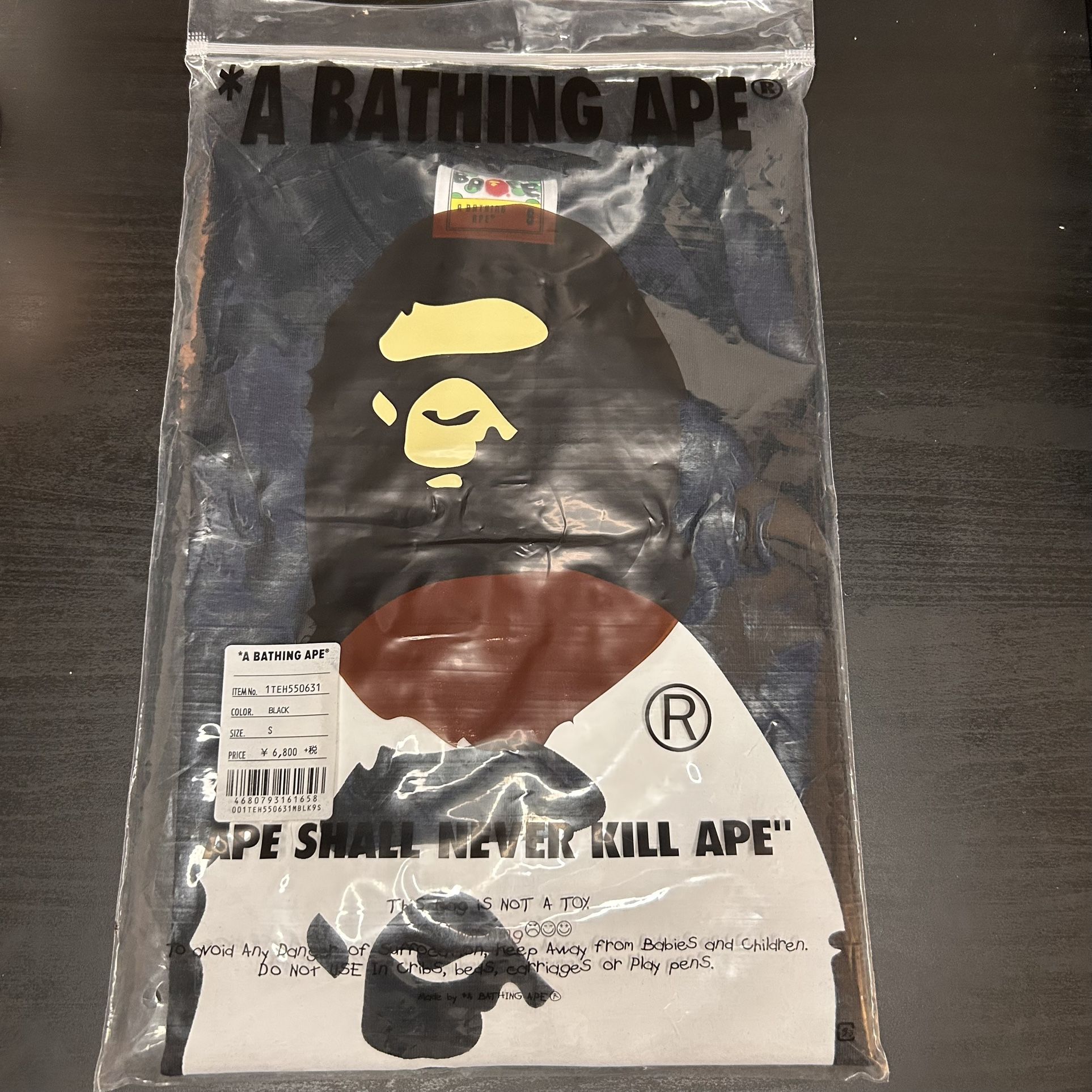 Bape T-shirt Black And White