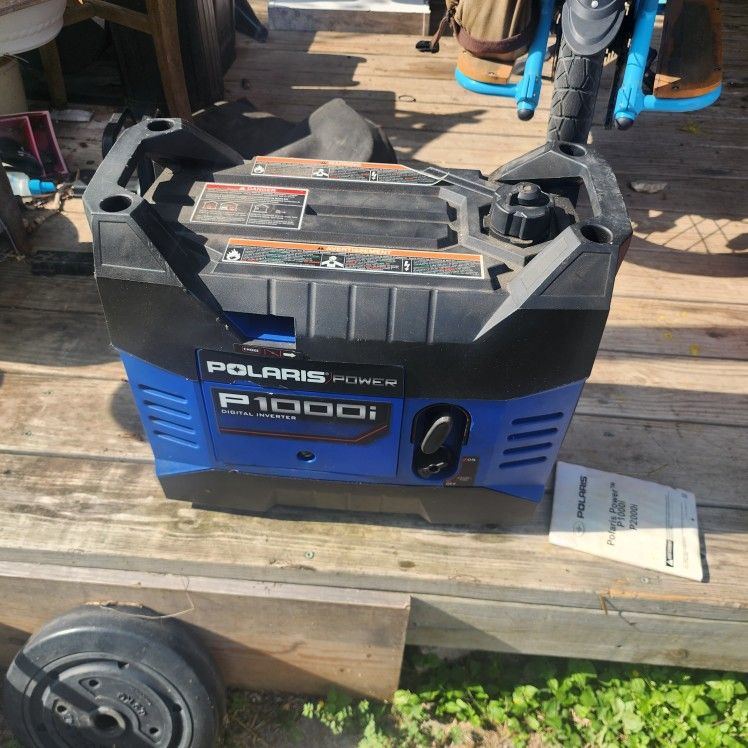 Polaris P1000i Inverter Generator