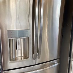 GE French Door Refrigerator 