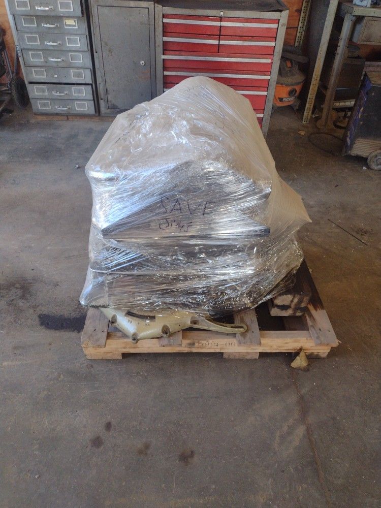 Left Hand 350 Chevy Jasper Engine Very Few Hours!!!