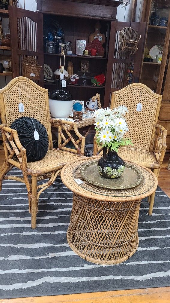 Rare Chippendale Bamboo Cane Wicker Chairs & Rattan Table