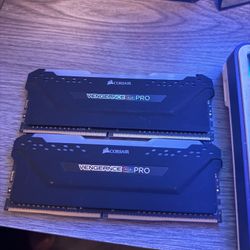 Vengeance RGB pro 2x8 16gb Ram
