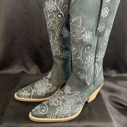 Dingo Boots