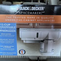 Black & Decker Space Maker 12 Cup Programmable Coffee Maker 