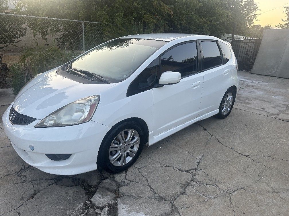 2011 Honda FIT
