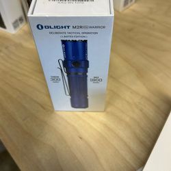 Olight M2R PRO Warrior LIMITED EDITION 