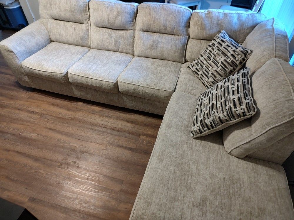 White 2 Piece Sectional