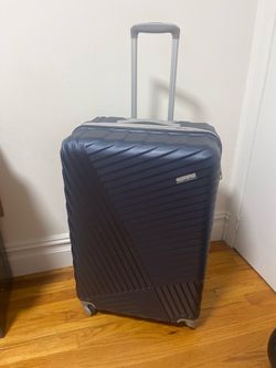 American Tourister 28” - Navy Blue