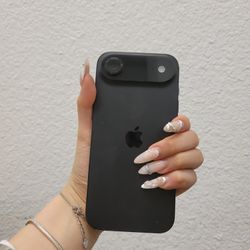 Apple iPhone 17 Air Unlocked 128gb GREAT CONDITION 