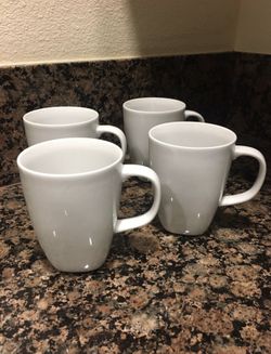 White mugs, white cups