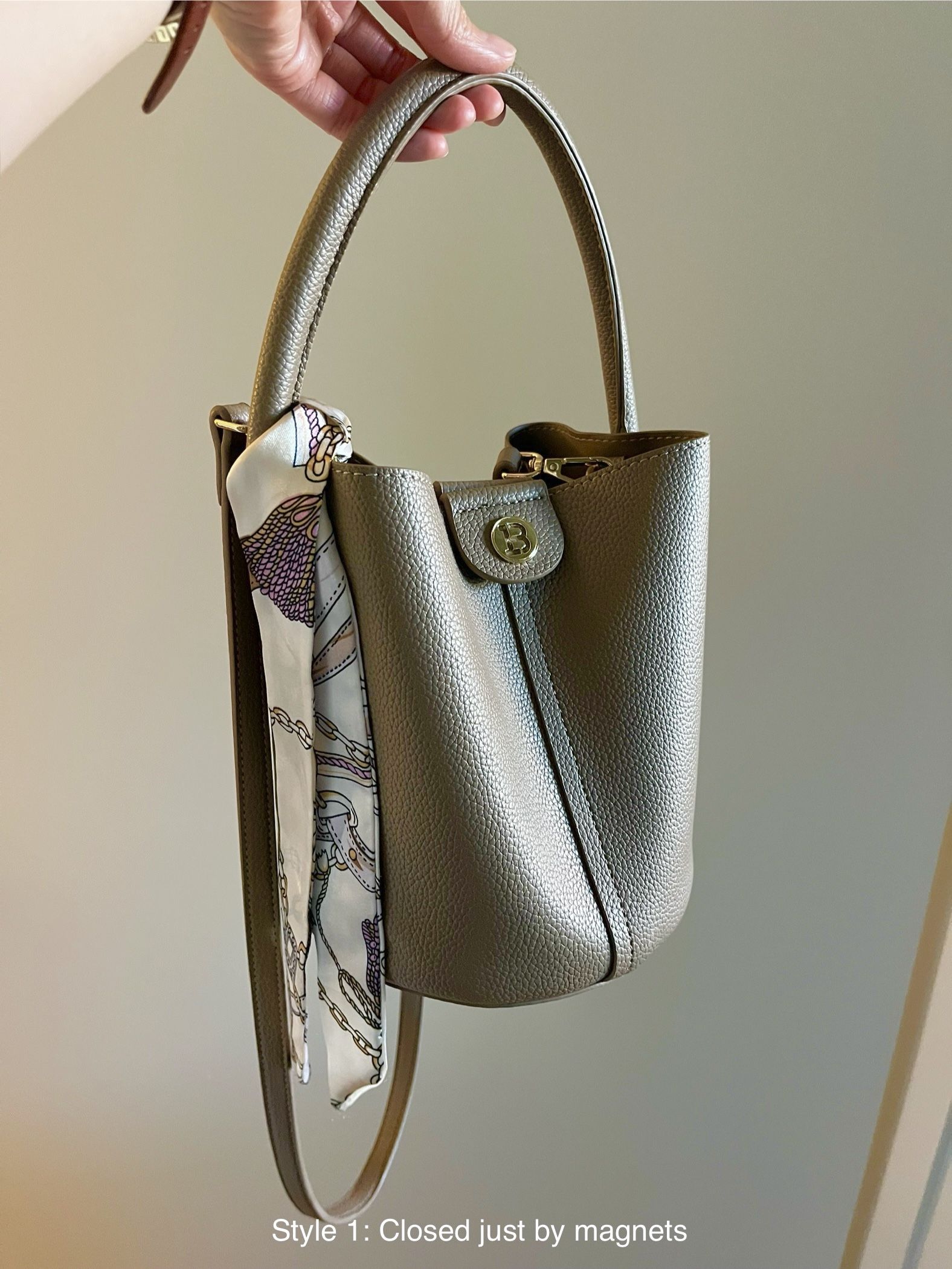 Vegan Leather Bucket Purse (Beige)