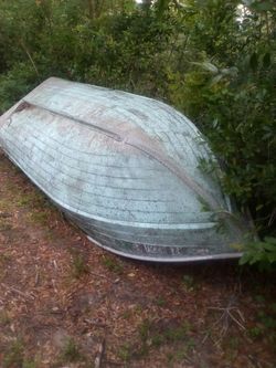 Aluminum boat 12 feet