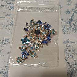 Blue Flower Brooch 
