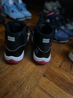 Jordan 11 Black and read size 7