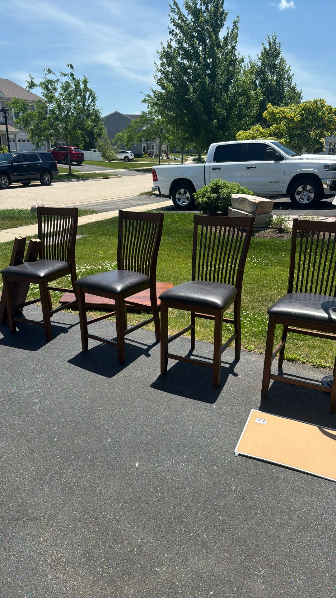 Table And 4 Chair