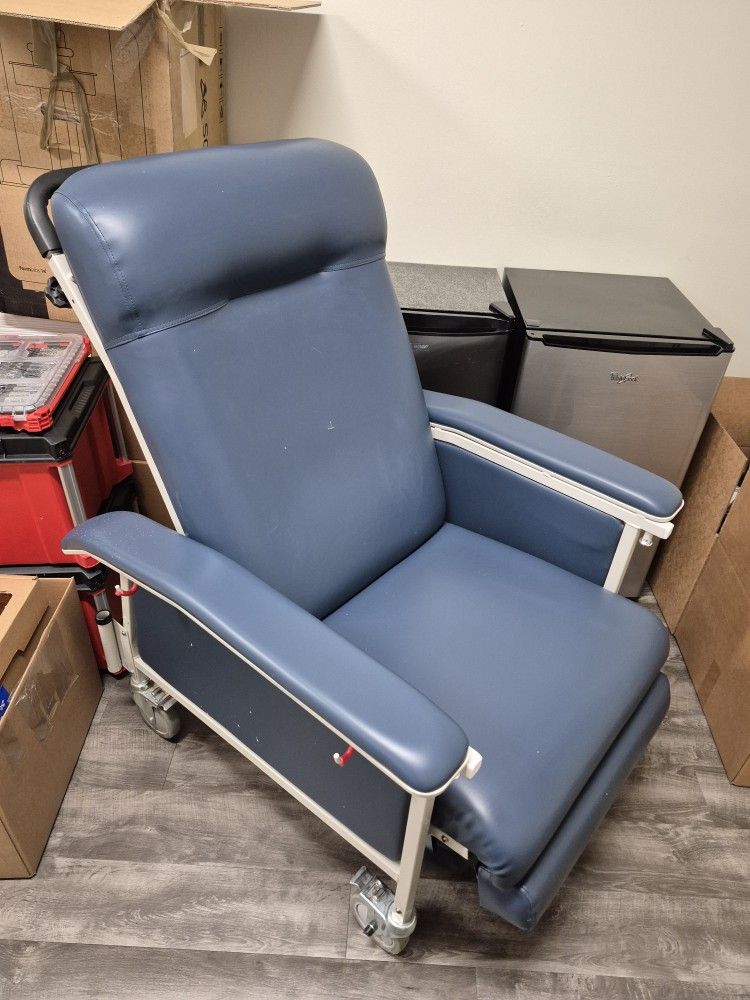 Bariatric Medical Chair - Blue