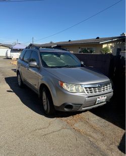 Subaru Forester SUV Silver