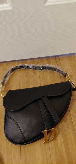 Brand new crossbody or shoulder bag comes with 2 straps comes with box