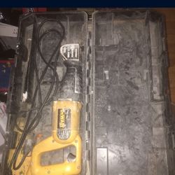 Used  DeWalt Reciprocating Saw W Case