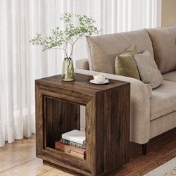 "Millwood Pines Danquiel 24"" Farmhouse End Table"