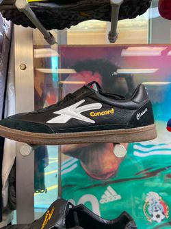 Nuevos Zapatos Concord para indoor soccer