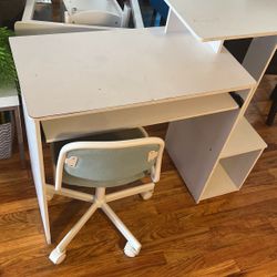 Children Desk And Chairs